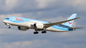 Photo of PH-TFM - Boeing 787-8 Dreamliner operated by TUI Airlines Nederland