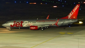 Photo of G-DRTY - Boeing 737-8AS operated by Jet2
