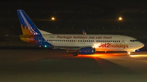Photo of G-GDFO - Boeing 737-3U3 operated by Jet2