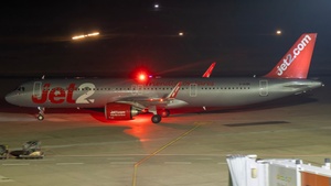 Photo of G-SUNR - Airbus A321-251NX operated by Jet2