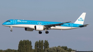 Photo of PH-NXJ - Embraer ERJ-195-E2 operated by KLM Cityhopper