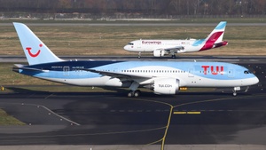 Photo of OO-LOE - Boeing 787-8 Dreamliner operated by TUI Airlines Belgium