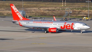 Photo of G-JZBU - Boeing 737-85P operated by Jet2