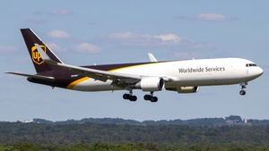 Photo of N395UP - Boeing 767-316(ER)(BDSF) operated by UPS United Parcel Service