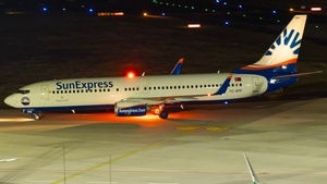 Photo of TC-SPP - Boeing 737-8MA operated by SunExpress
