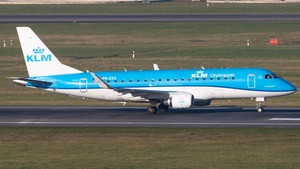 Photo of PH-EXX - Embraer ERJ-175STD operated by KLM Cityhopper