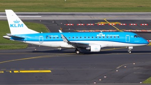 Photo of PH-EXO - Embraer ERJ-175STD operated by KLM Cityhopper