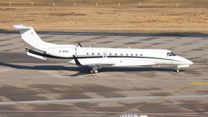 Photo of D-AHOI - Embraer Legacy 650 operated by VistaJet Germany
