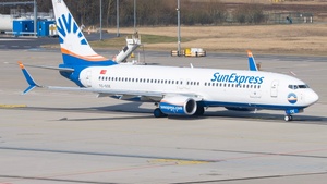Photo of TC-SOE - Boeing 737-8HC operated by SunExpress