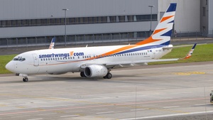 Photo of HA-LKG - Boeing 737-8CX operated by SmartWings Hungary