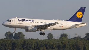 Photo of D-AIBD - Airbus A319-112 operated by Lufthansa