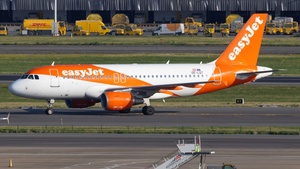 Photo of OE-LQT - Airbus A319-111 operated by easyJet Europe