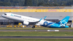 Photo of C-GOKE - Airbus A321-271NX operated by Air Transat
