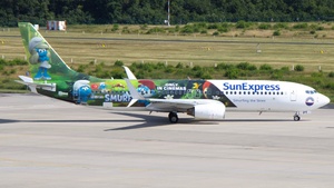 Photo of TC-SPY - Boeing 737-8EH operated by SunExpress