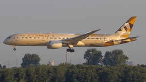 Photo of A6-BLG - Boeing 787-9 Dreamliner operated by Etihad Airways