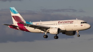 Photo of D-ABGJ - Airbus A319-112 operated by Eurowings