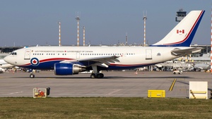 Photo of 15001 - Airbus CC-150 Polaris operated by Royal Canadian Air Force