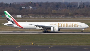 Photo of A6-ENV - Boeing 777-31H(ER) operated by Emirates