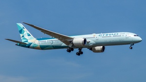 Photo of A6-BMH - Boeing 787-10 Dreamliner operated by Etihad Airways