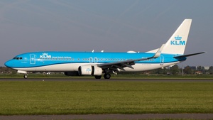 Photo of PH-BXU - Boeing 737-8BK operated by KLM Royal Dutch Airlines