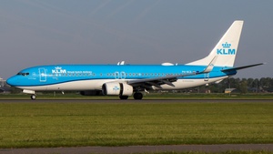 Photo of PH-BCE - Boeing 737-8K2 operated by KLM Royal Dutch Airlines