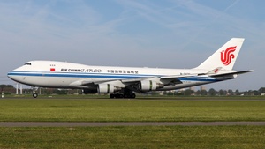 Photo of B-2476 - Boeing 747-4FTF operated by Air China Cargo