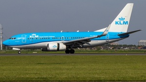 Photo of PH-BGH - Boeing 737-7K2 operated by KLM Royal Dutch Airlines