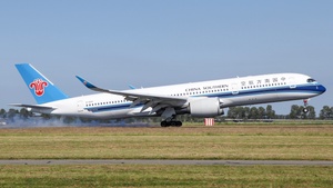 Photo of B-32FR - Airbus A350-941 operated by China Southern Airlines