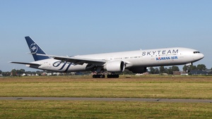 HL7783 - Boeing 777-3B5(ER)