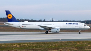Photo of D-AIST - Airbus A321-231 operated by Lufthansa