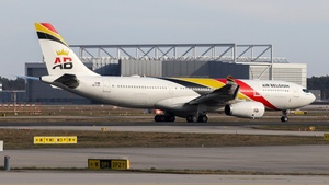 Photo of OE-LAC - Airbus A330-243 operated by Air Belgium