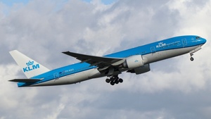 Photo of PH-BQO - Boeing 777-206(ER) operated by KLM Royal Dutch Airlines