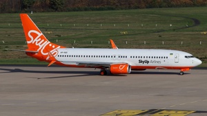 Photo of UR-SQO - Boeing 737-82R operated by SkyUp Airlines