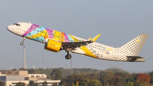Photo of EC-NDC - Airbus A320-271N operated by Vueling