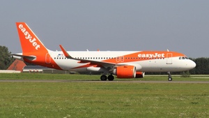 Photo of OE-LSJ - Airbus A320-251N operated by easyJet Europe