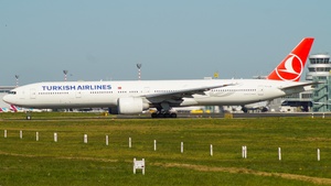 Photo of TC-LJB - Boeing 777-3F2(ER) operated by Turkish Airlines