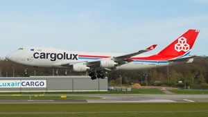 Photo of LX-OCV - Boeing 747-4R7F operated by Cargolux