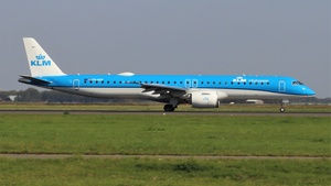 Photo of PH-NXP - Embraer ERJ-195-E2 operated by KLM Cityhopper