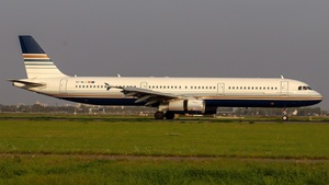 Photo of EC-NLJ - Airbus A321-231 operated by Privilege Style