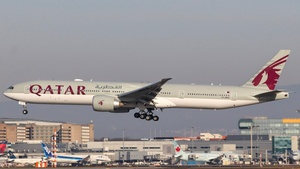 Photo of A7-BAZ - Boeing 777-3DZ(ER) operated by Qatar Airways