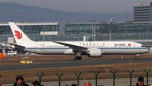 Photo of B-7898 - Boeing 787-9 Dreamliner operated by Air China