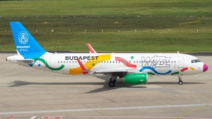 HA-LYG - Airbus A320-232