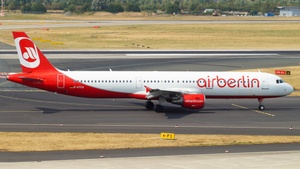 Photo of D-ATCA - Airbus A321-211 operated by Air Berlin Aviation