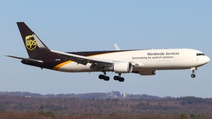 Photo of N334UP - Boeing 767-34AF operated by UPS United Parcel Service