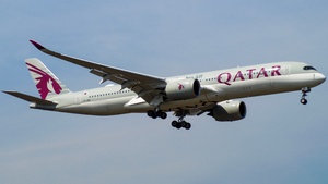 Photo of A7-AMH - Airbus A350-941 operated by Qatar Airways