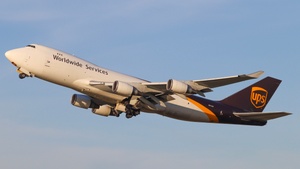 N572UP - Boeing 747-44AF