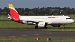 Photo of EC-NJY - Airbus A320-251N operated by Iberia