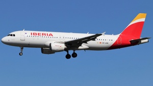 Photo of EC-LRG - Airbus A320-214 operated by Iberia