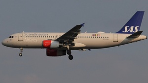 Photo of OY-KAN - Airbus A320-232 operated by SAS Scandinavian Airlines