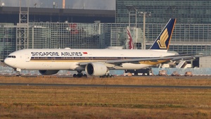 Photo of 9V-SWL - Boeing 777-312(ER) operated by Singapore Airlines